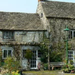 Haunted History of The Ancient Ram Inn